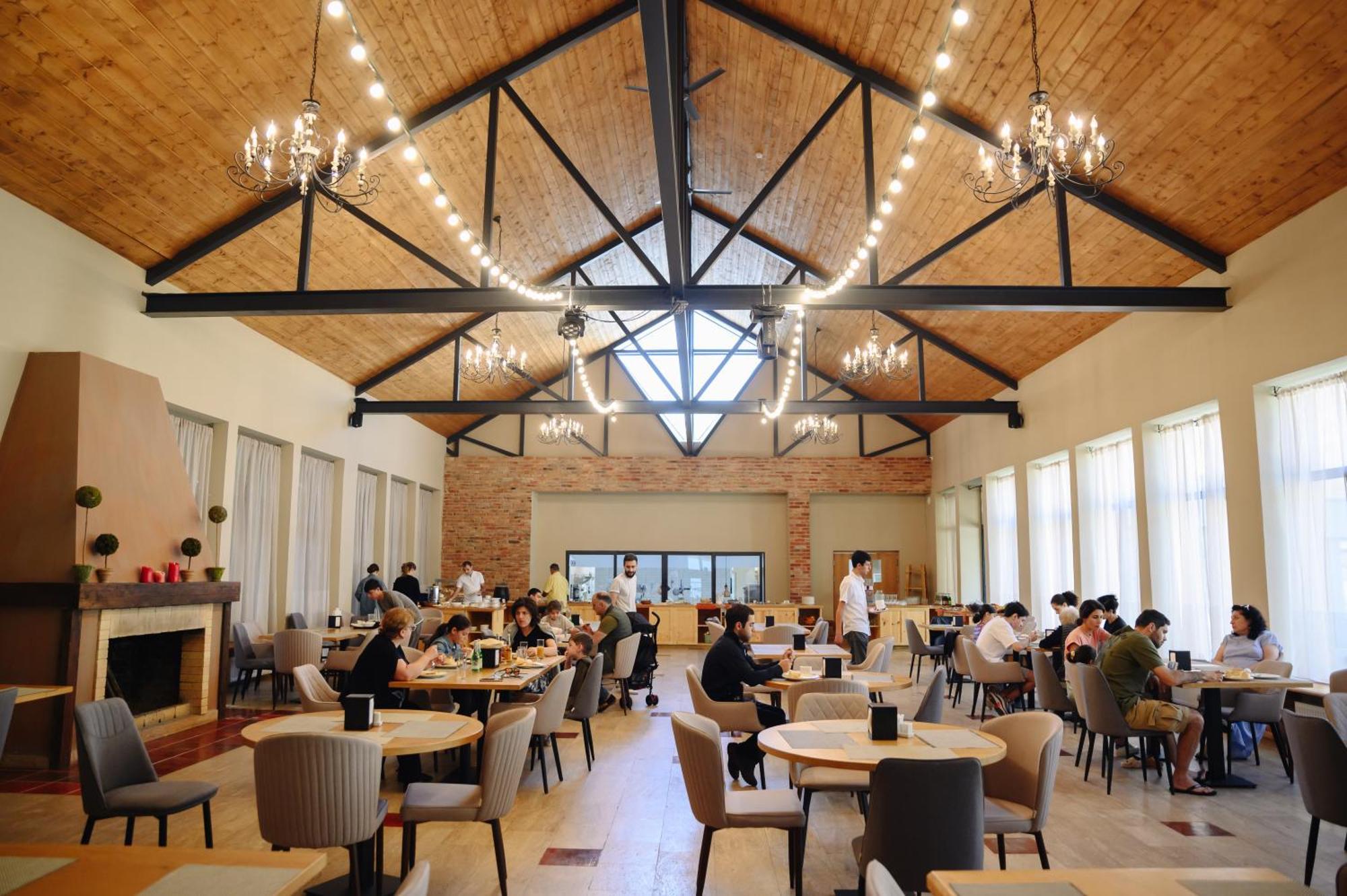 Apricot Aghveran Resort Экстерьер фото