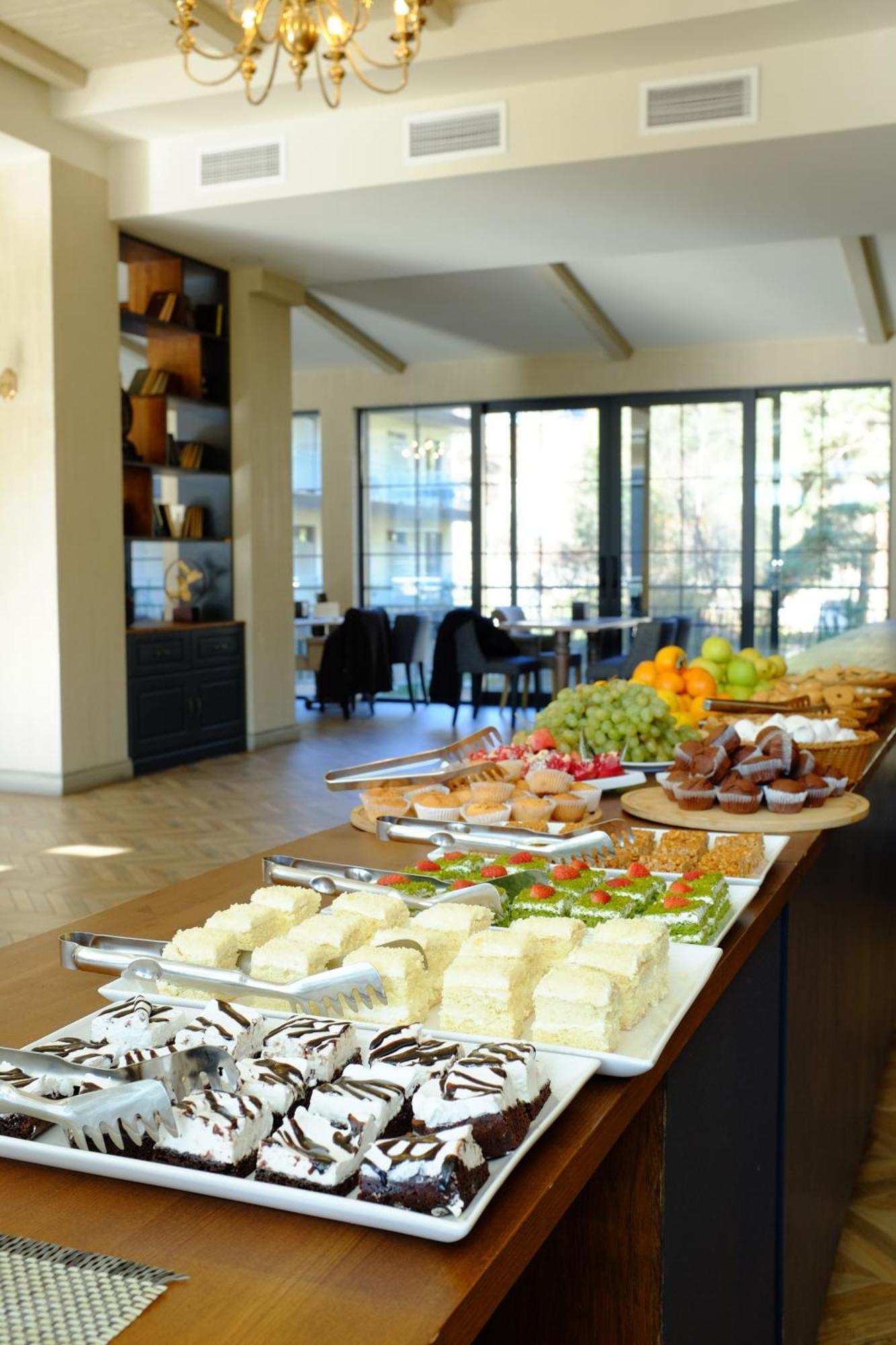 Apricot Aghveran Resort Экстерьер фото